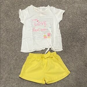 Zara kids Love at First Sight Tee and Yellow Shorts Set, size 3/4